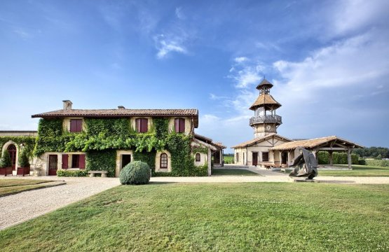 Sensorial Wine Experiences a Bordeaux (Francia)  