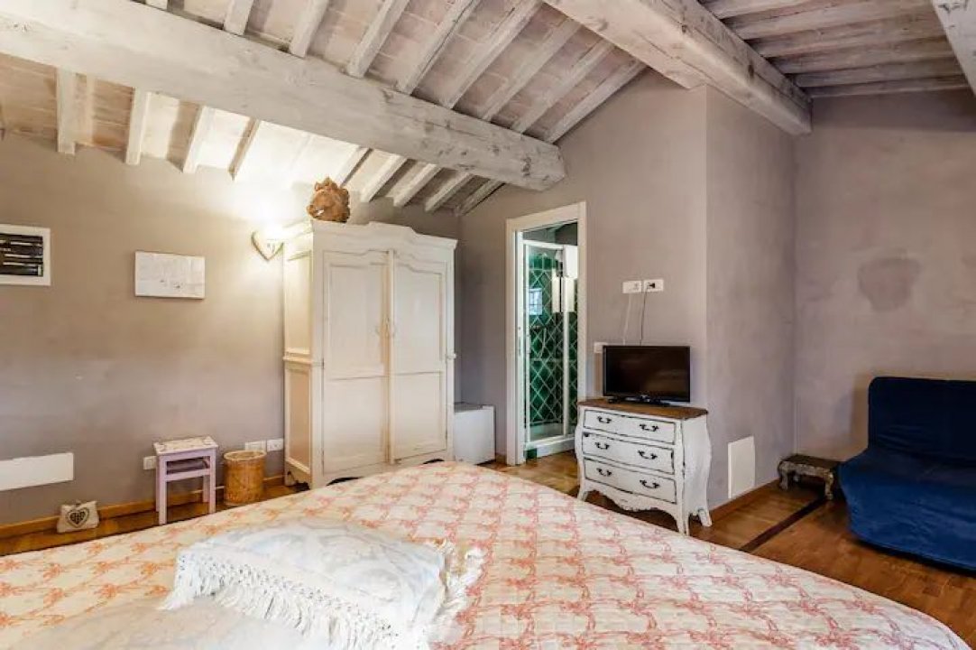 Affitto casale in zona tranquilla Altopascio Toscana foto 5